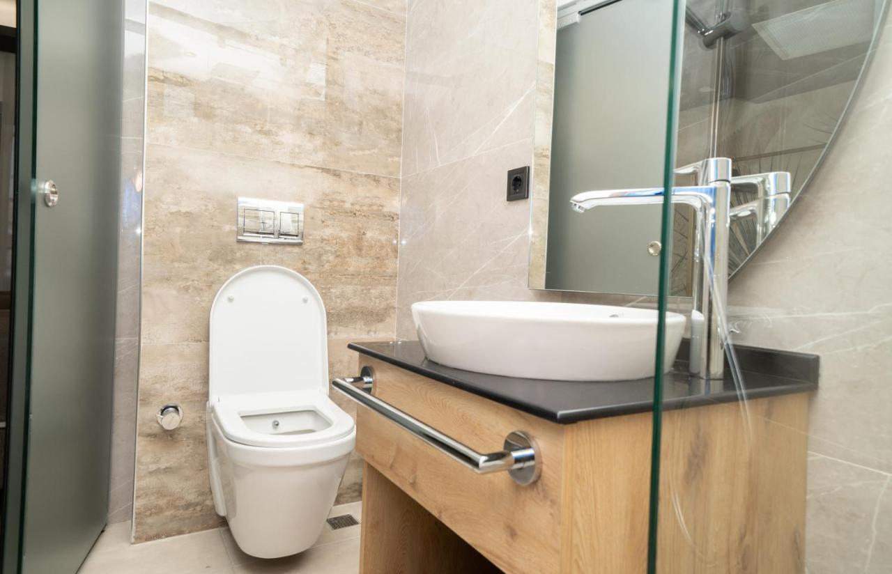 Hotel Fama Karakoey Istanbulská provincie Exteriér fotografie